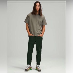 Lululemon ABC Pant Slim 33" *Utilitech
Rainforest Green Size 31